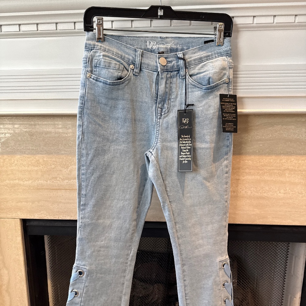 Cropped Denim Jeans